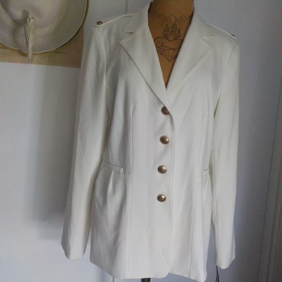 Emily Jackets & Blazers - Emily Off-White Fitted Blazer